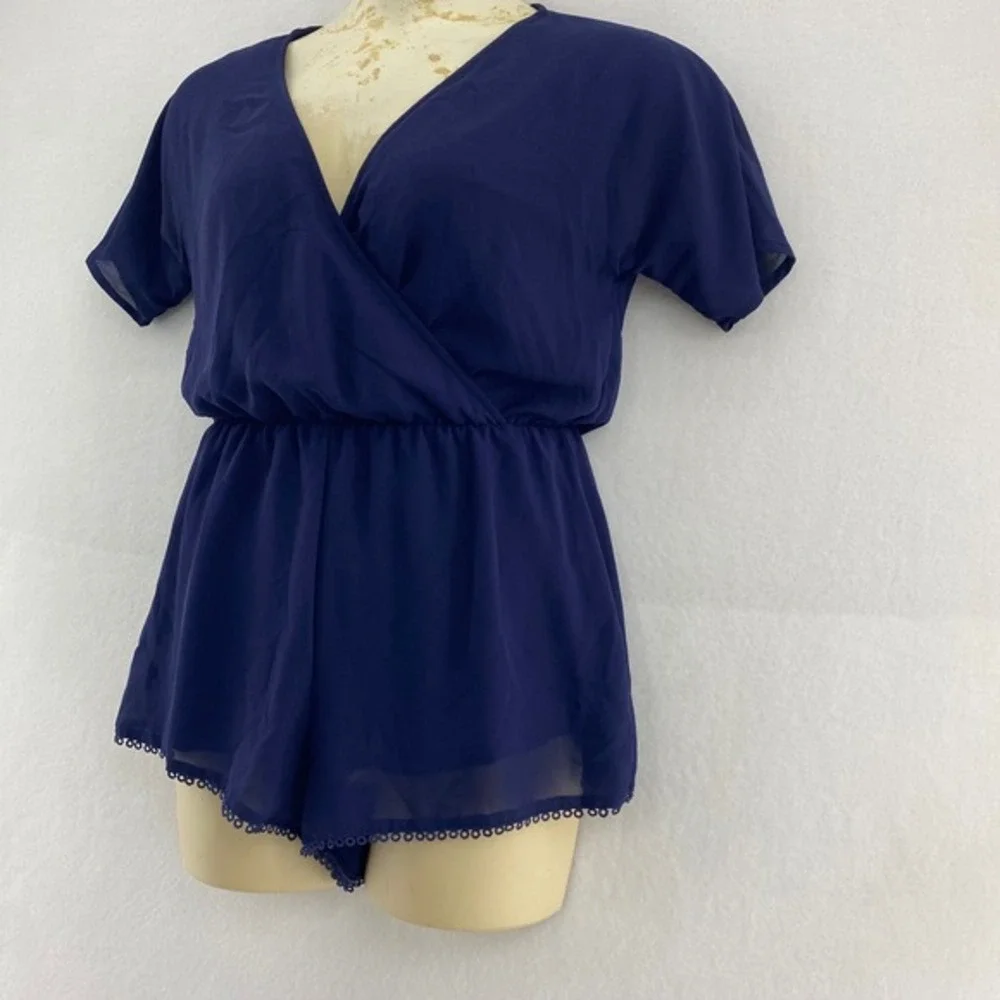H&M Divided 8‎ Romper Navy Blue, Short Sleeve Surplice Neck Casual Boho Vacay